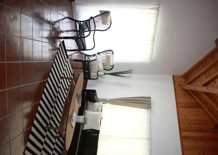 Casas Da Cascata